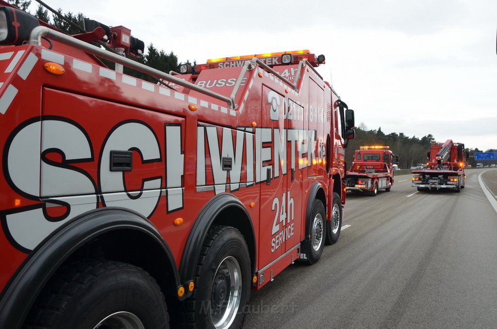 Schwerer VU A 1 Rich Saarbruecken kurz vor AK Leverkusen P111.JPG - Miklos Laubert